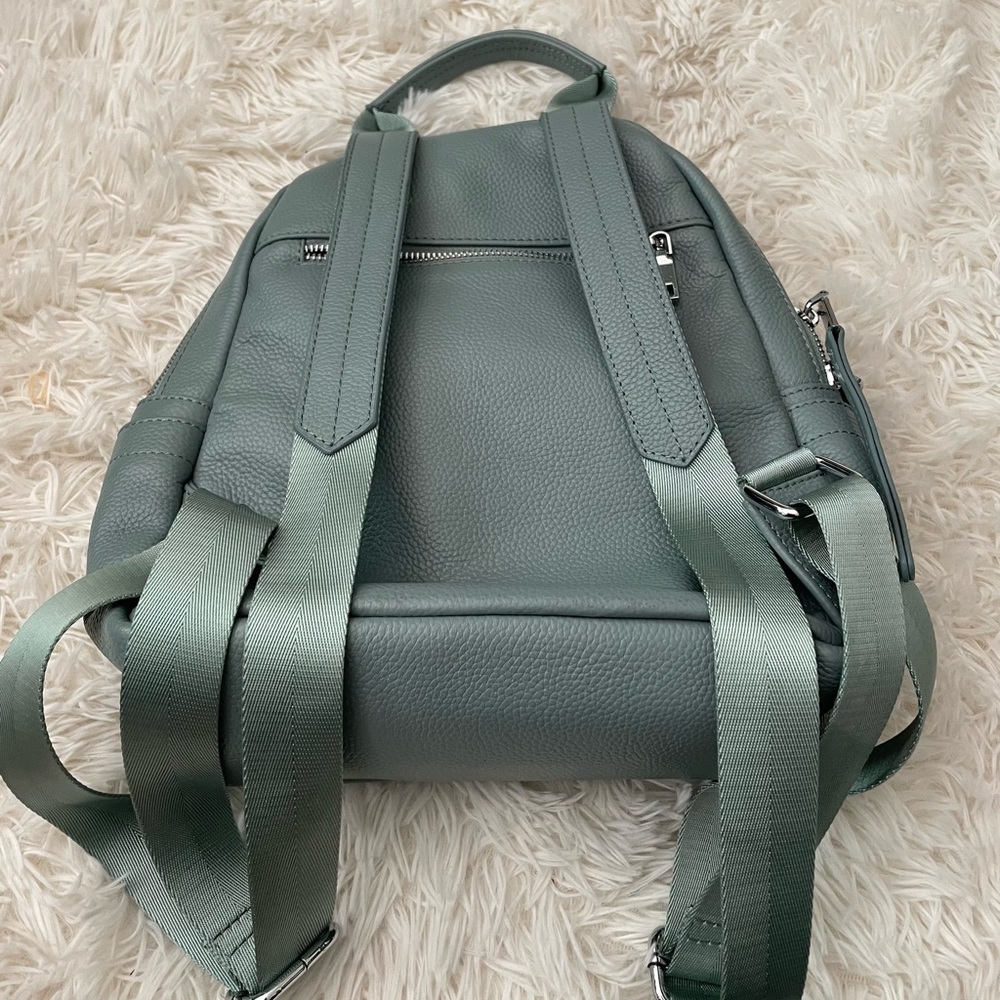 Unique Leather backpack - Picture 8 of 12